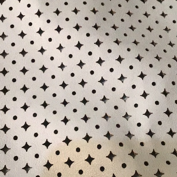 Purse - Picture 3 of 3